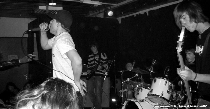 http://www.fs-location.de/party/review/pic.php?id=183559