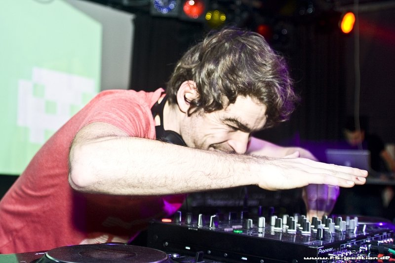 http://www.fs-location.de/party/review/pic.php?id=288595