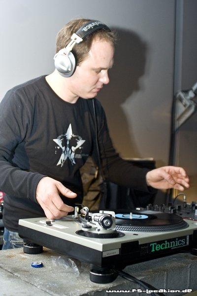 http://www.fs-location.de/party/review/pic.php?id=288620