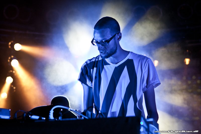 http://www.fs-location.de/party/review/pic.php?id=341822